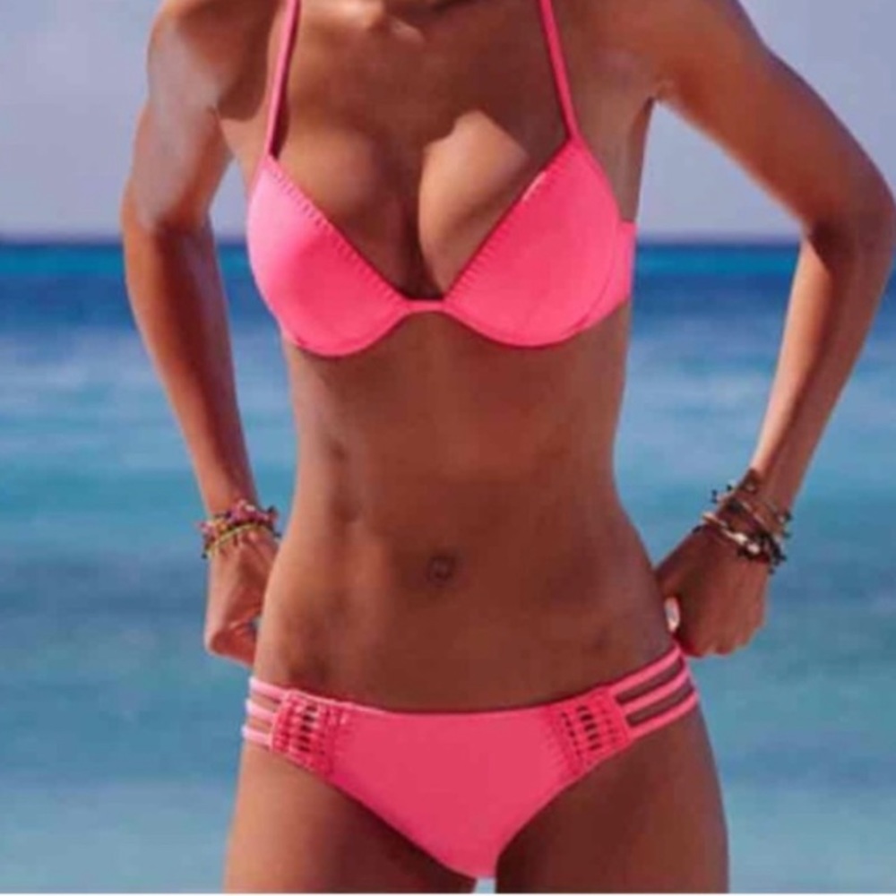 VS Crochet Bikini